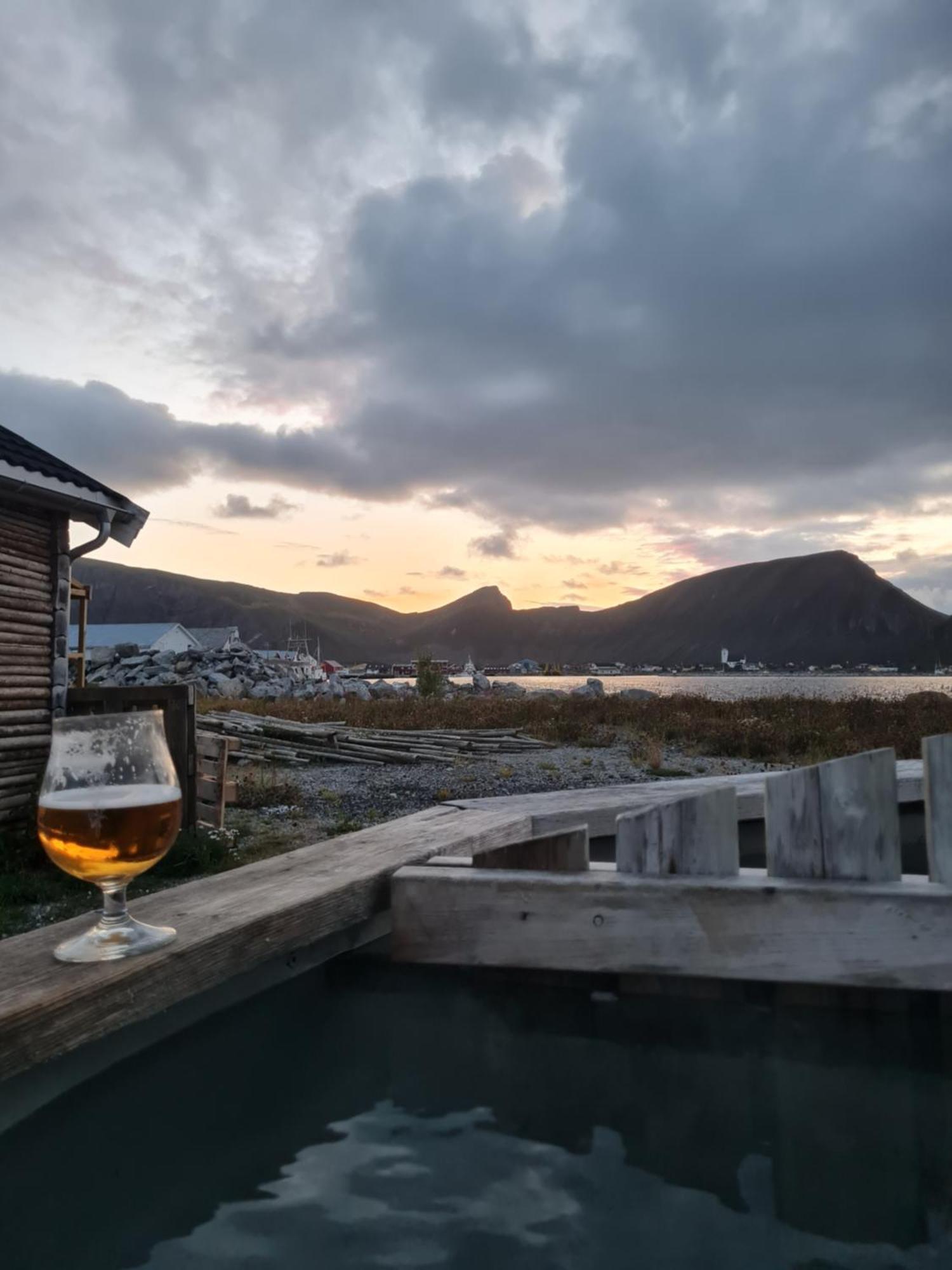 Lofoten Vaeroy Bryggehotell As Exterior foto